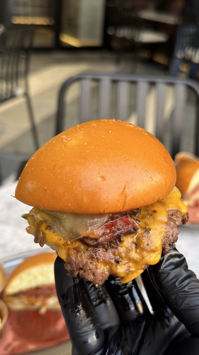 فاهم tweet media