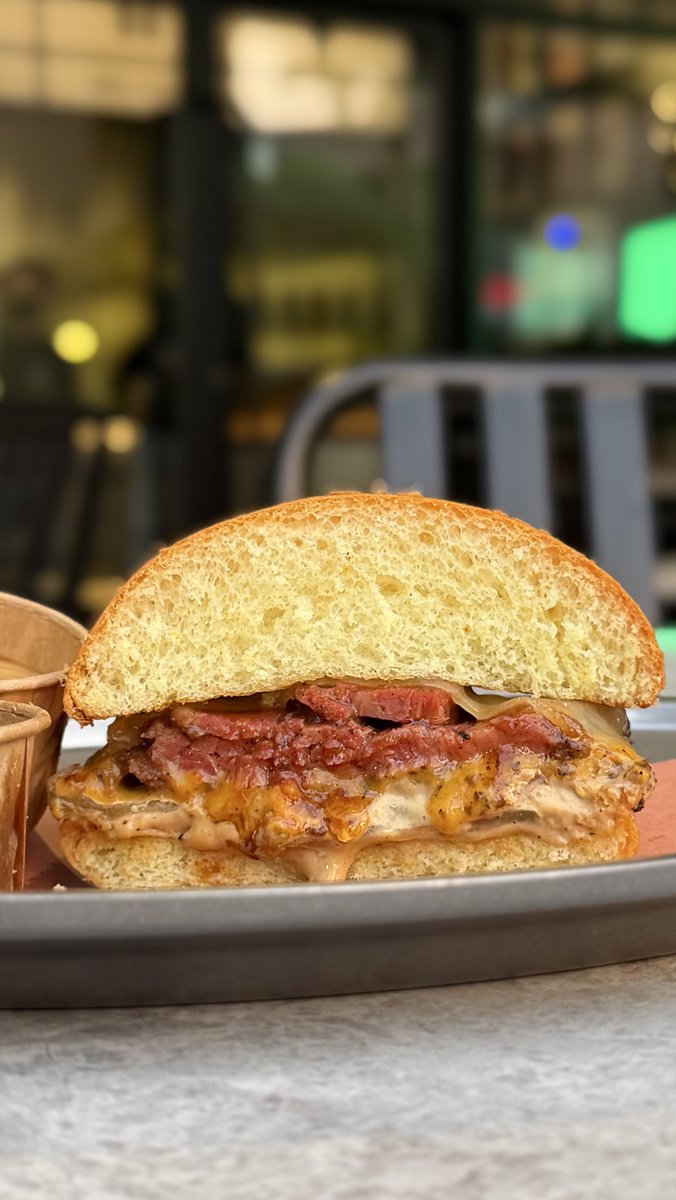 فاهم tweet media