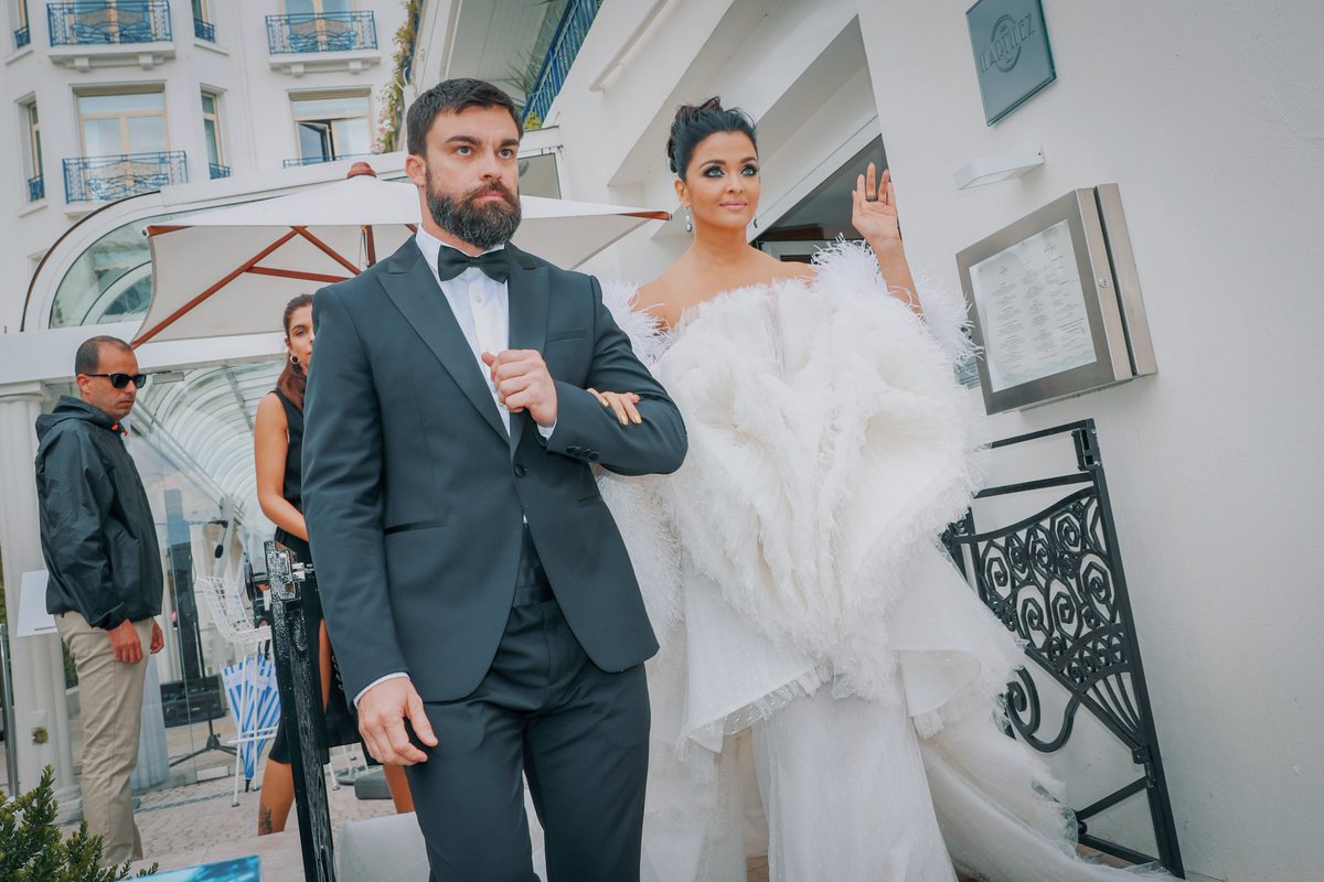 Mishkat Mahir tweet media