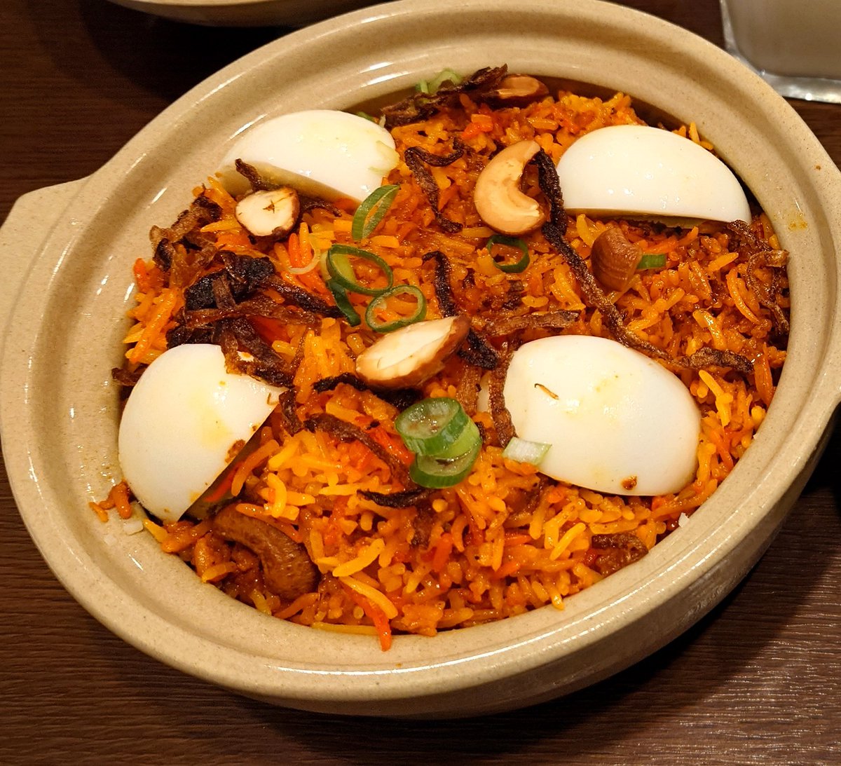 チーズナンの切れ端 tweet media