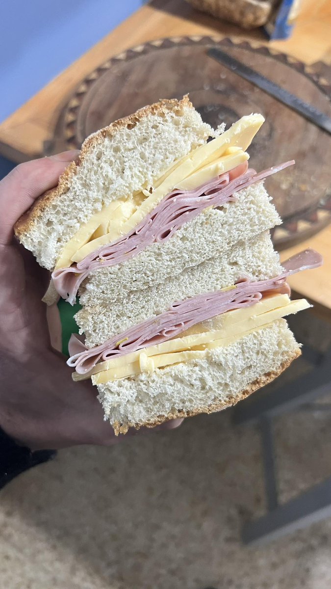 Anibal Litvin tweet media