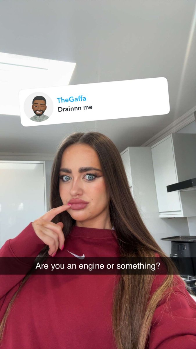 Laura Bianca 🦋 tweet media