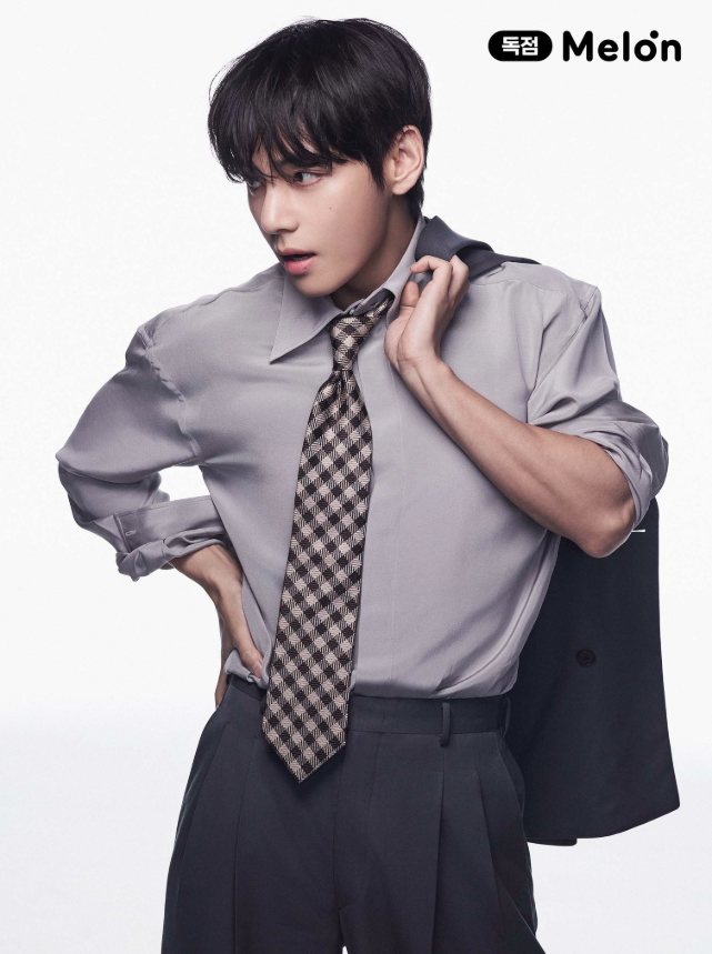 About Music tweet media