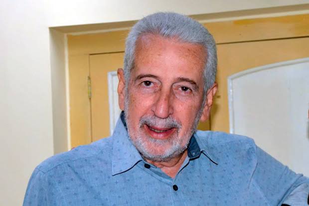 Dolor hondo sentimos al despedir al querido Jorge Gómez, director del Grupo Moncada. Además de su labor extraordinaria al frente de Moncada, Jorge fue un promotor excepcional y un gran compañero. Su ejemplo de intelectual consecuente y de revolucionario fidelista, perdurará.