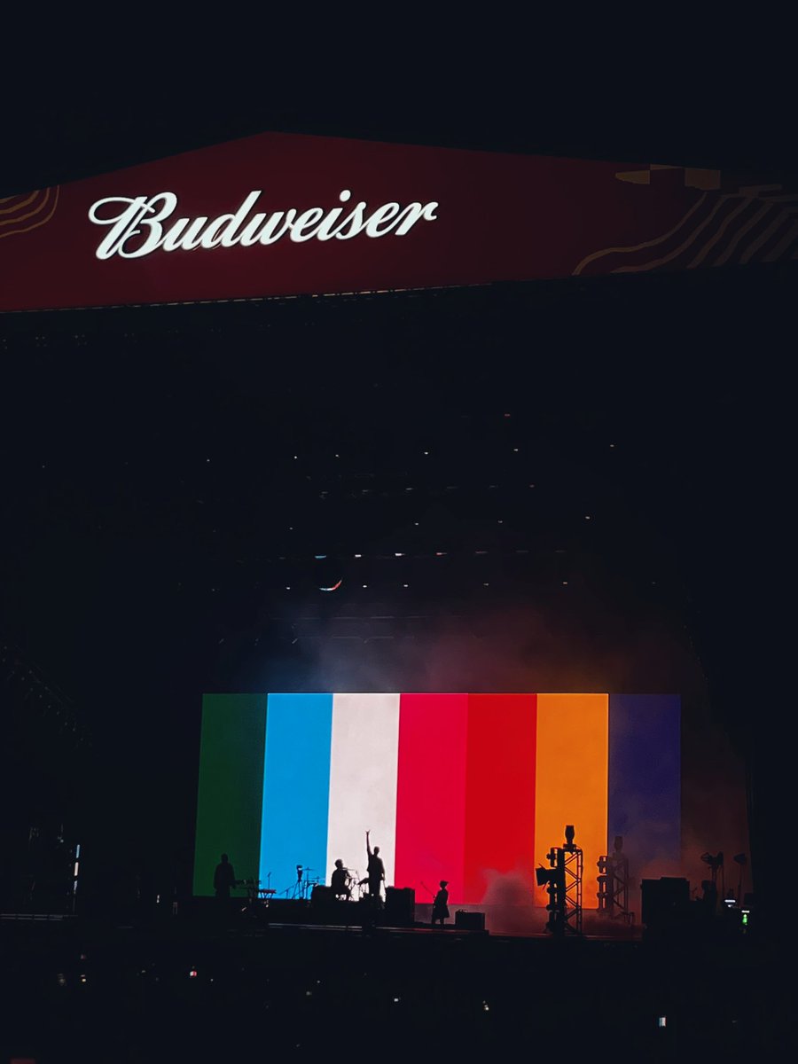 alinne and the infinite sadness tweet media