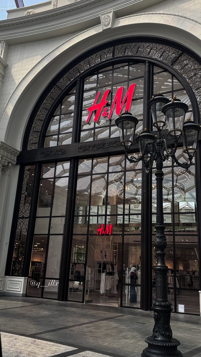 𓆩 ℤ 𓆪 tweet media