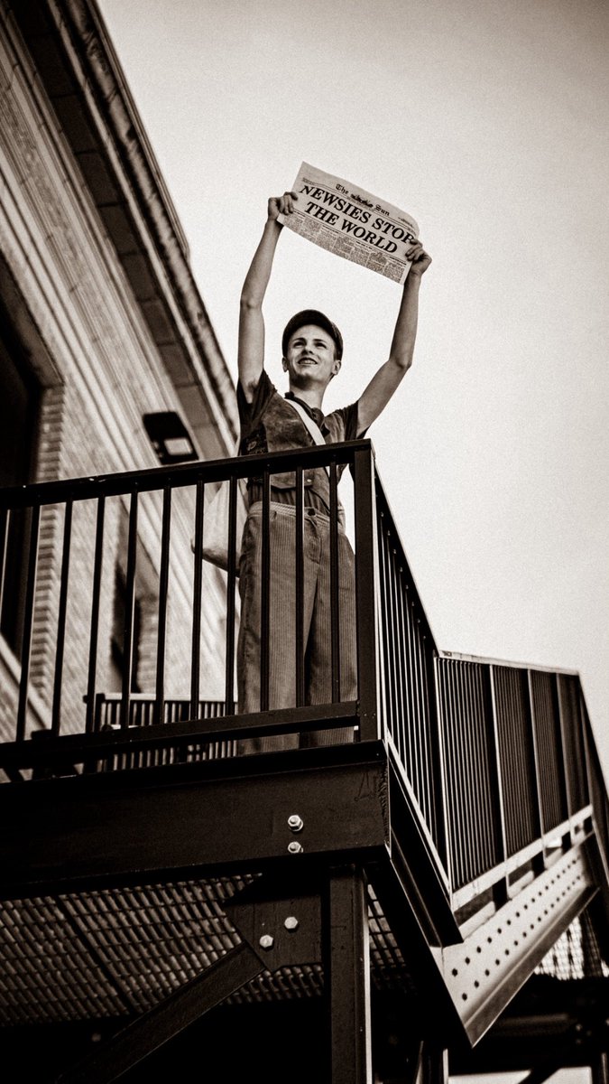 Extra extra! NEWSIES OPENS THURSDAY! #seizetheday  <a href="/PLCSchools/">Papillion La Vista Community Schools</a> <a href="/PLPulse/">Papillion La Vista High School</a> 

⏰March 26-29
🎟️ monarchtheatreplvhs.ludus.com/200516696