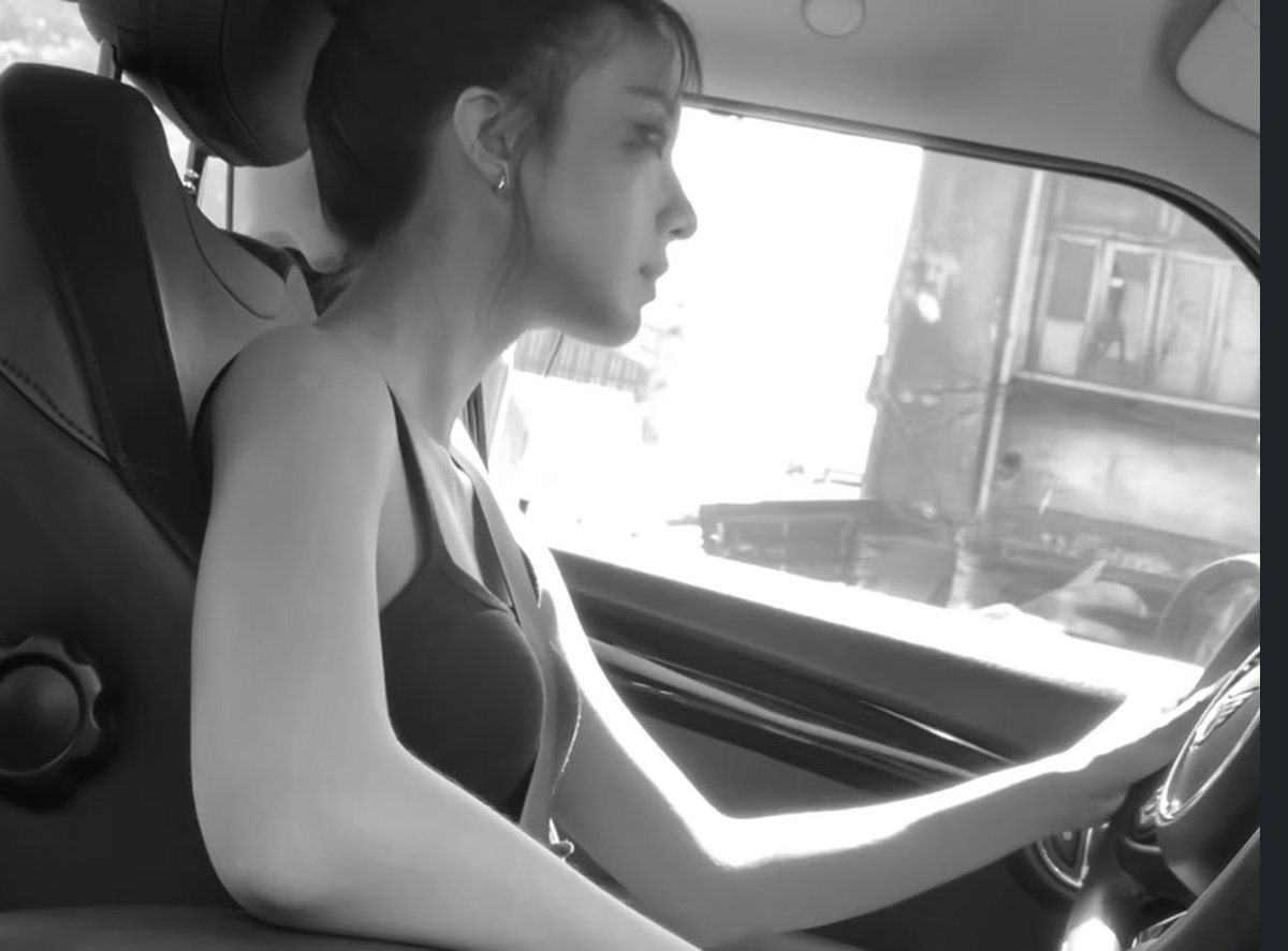 ป.2 (🌻) tweet media