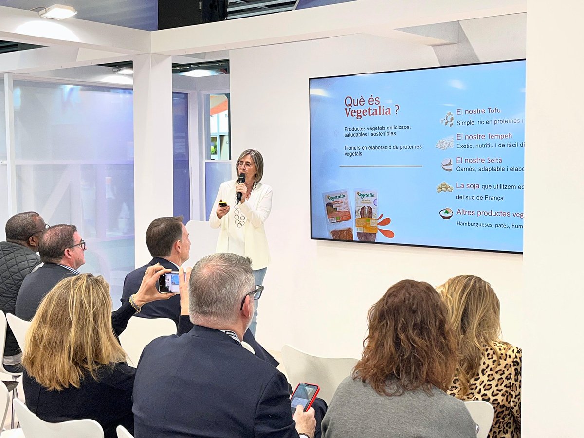 Eva Roger tweet media