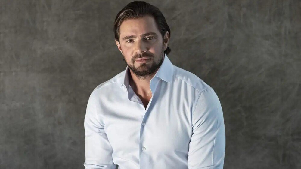 République tweet media