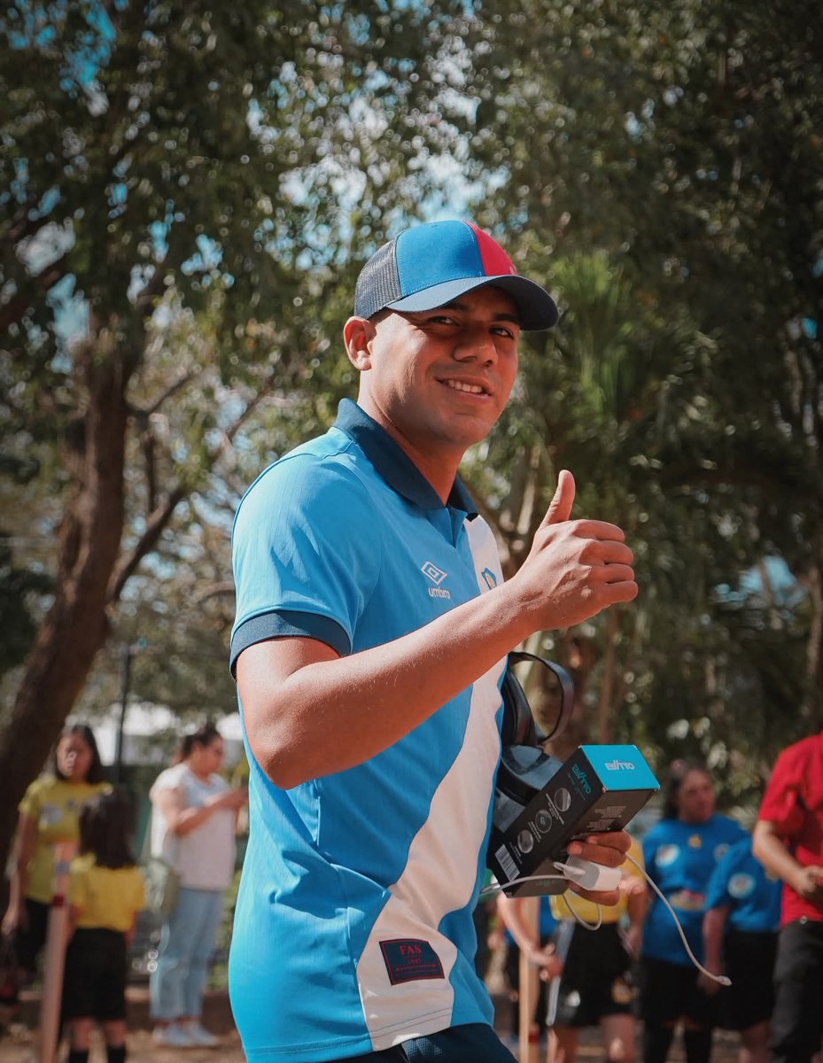 Gráficos FASista tweet media