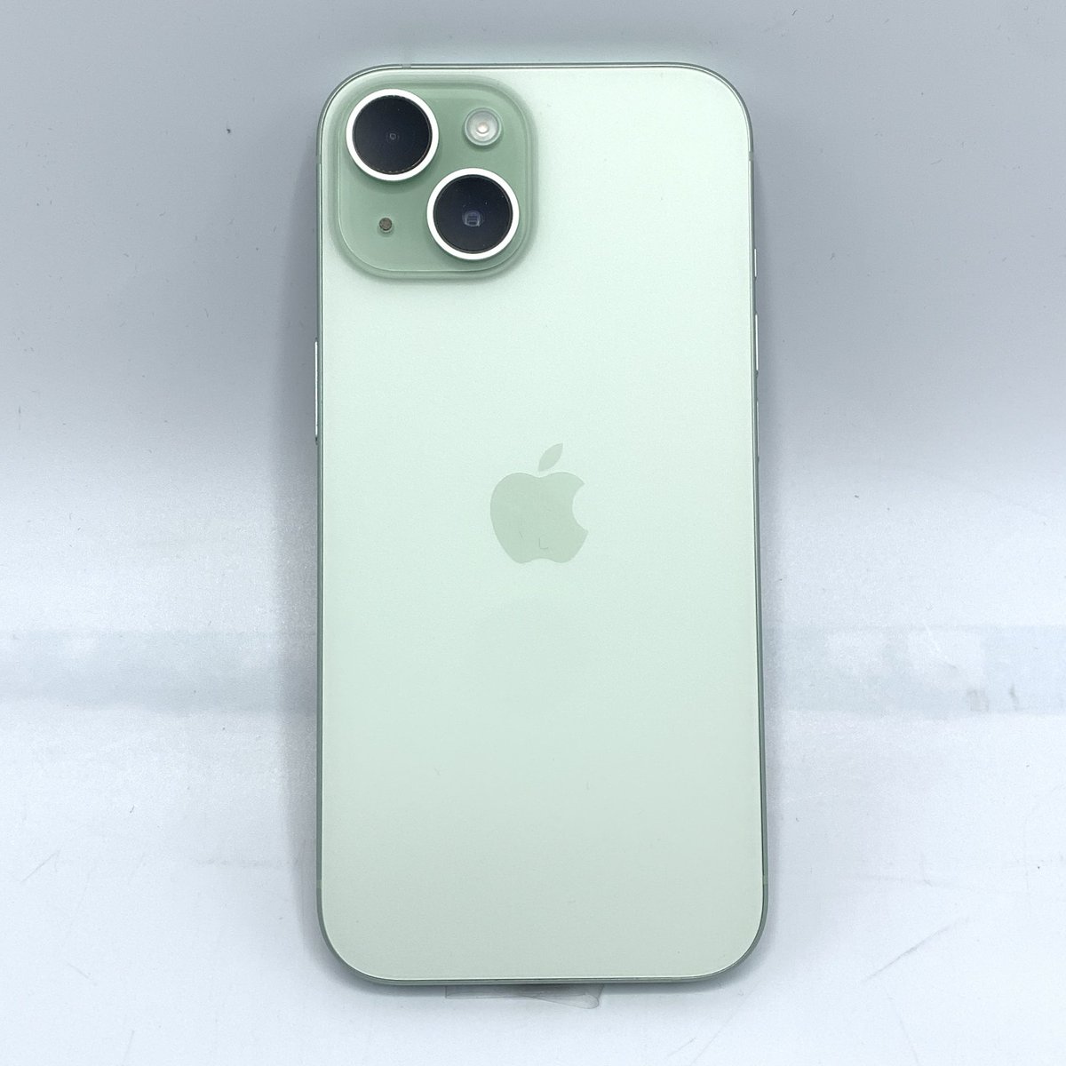 otasou_handa's tweet image. 入荷情報📱✨
iPhone15 128GB グリーン🍏

軽量で持ちやすく、日常使いから写真撮影までサクサク快適な高性能モデル！

#iPhone15 #入荷情報 #スマホ販売 #Apple #グリーンカラー #スマホ買取