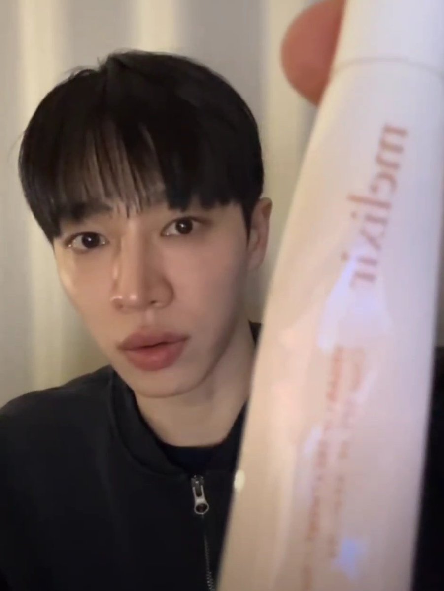 라스트본 tweet media