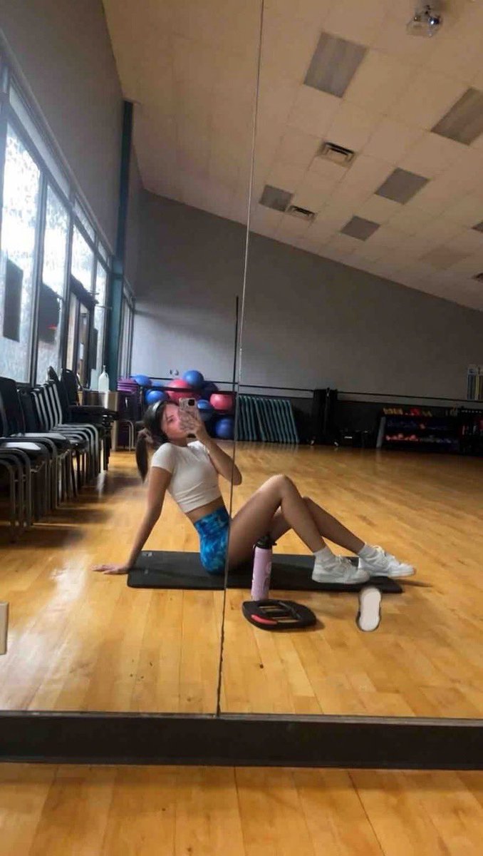 Goddess Cathrine tweet media