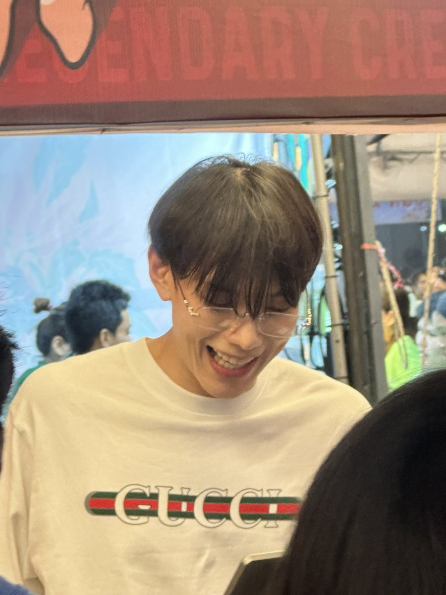 แต้มบุญป้ะ เฮียตู๋หล่อม้าก 😭😭😭😭

#ต้าห์อู๋ #DAOU #oueiija