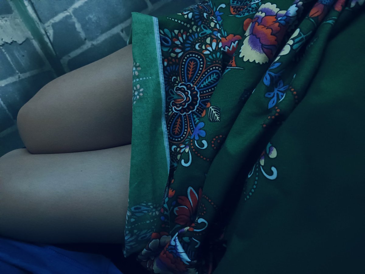 ชอบผ้าถุง tweet media