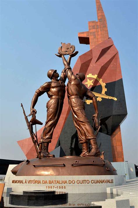 Esteban Lazo: «Mandela definió a Cuito Cuanavale como una victoria para #África, dando la posibilidad a Angola de consolidar su soberanía, a Namibia de alcanzar su independencia y al pueblo combatiente de Sudáfrica de inspiración. ¡Gloria a sus combatientes internacionalistas!»