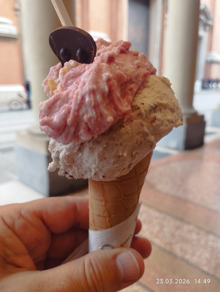 Arhitektot so kafeto tweet media