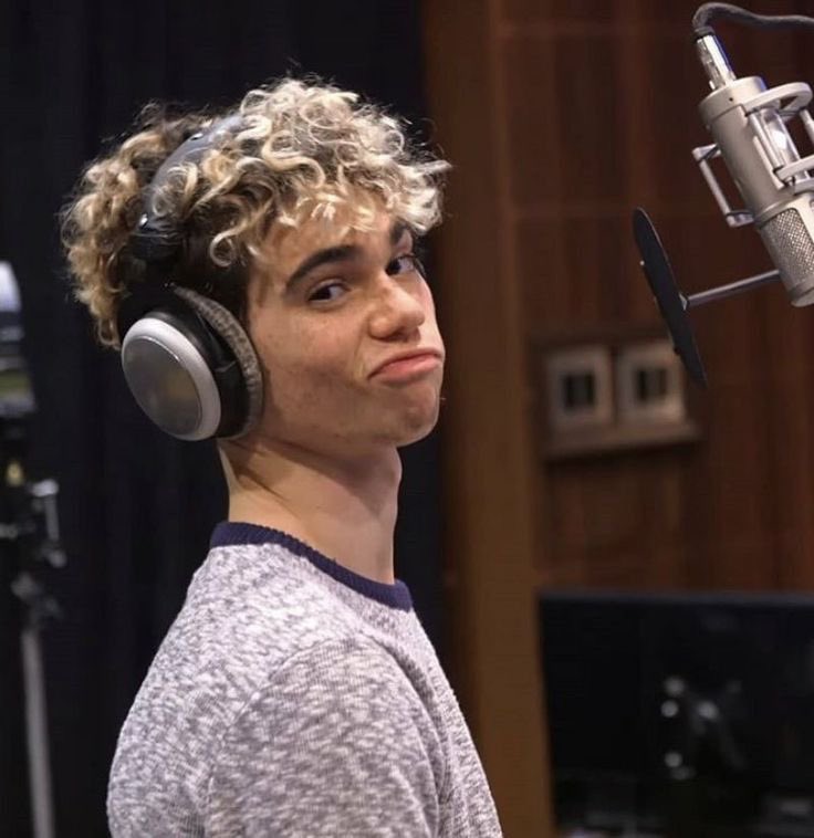 7pzzzz's tweet photo. @BuzzingPop We miss him 😔 https://t.co/ubzOYw7iV7
