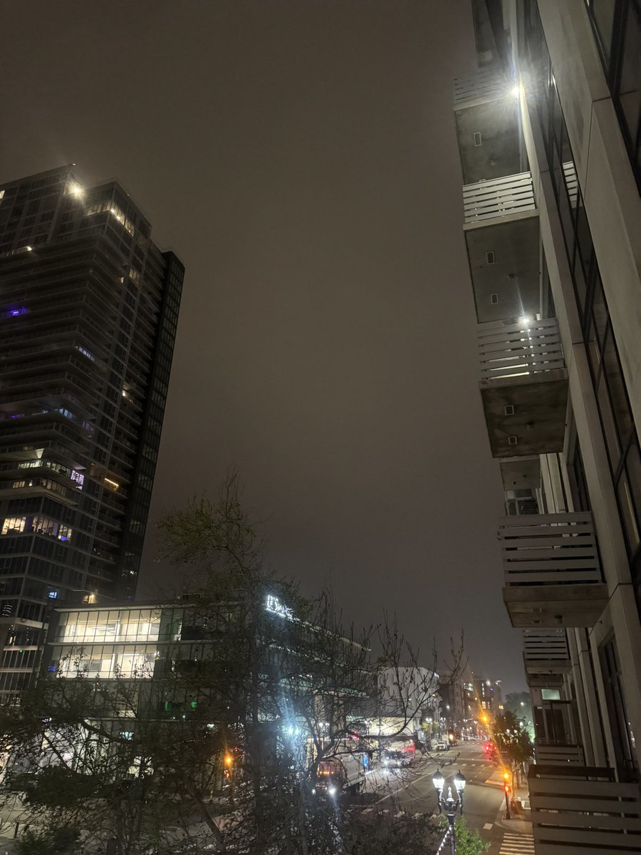 Coach Hop tweet media