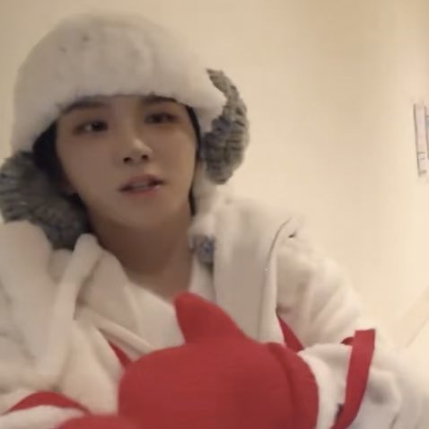 곰이 ʕ•ᴥ•ʔ tweet media