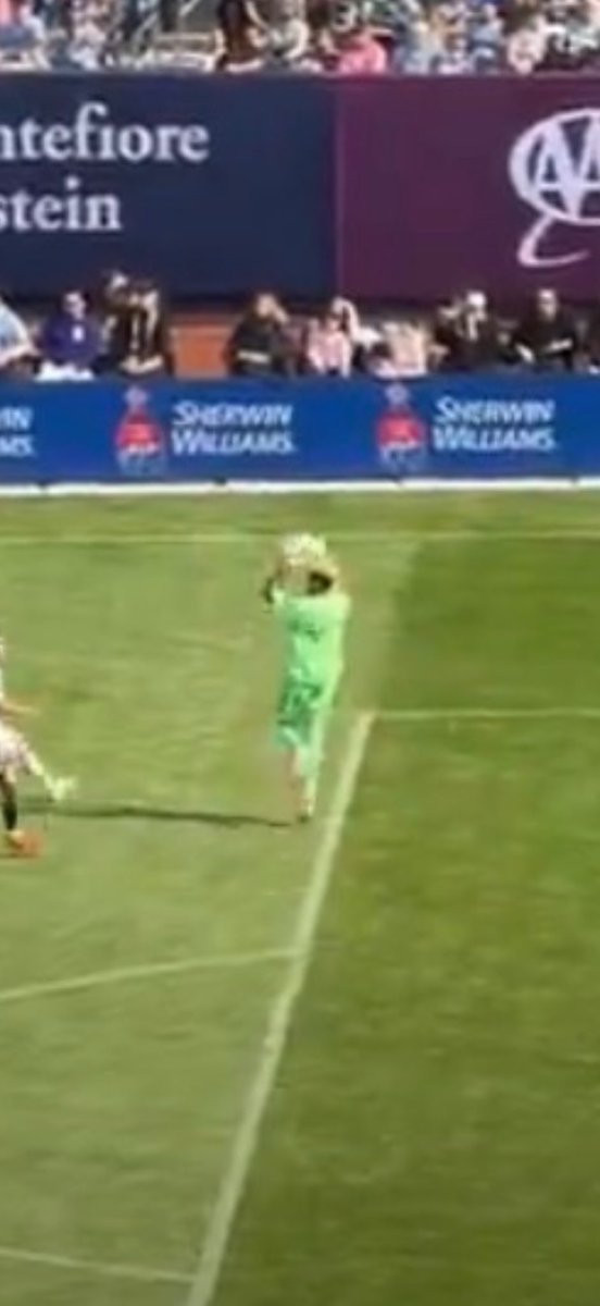 Christian Smith tweet media