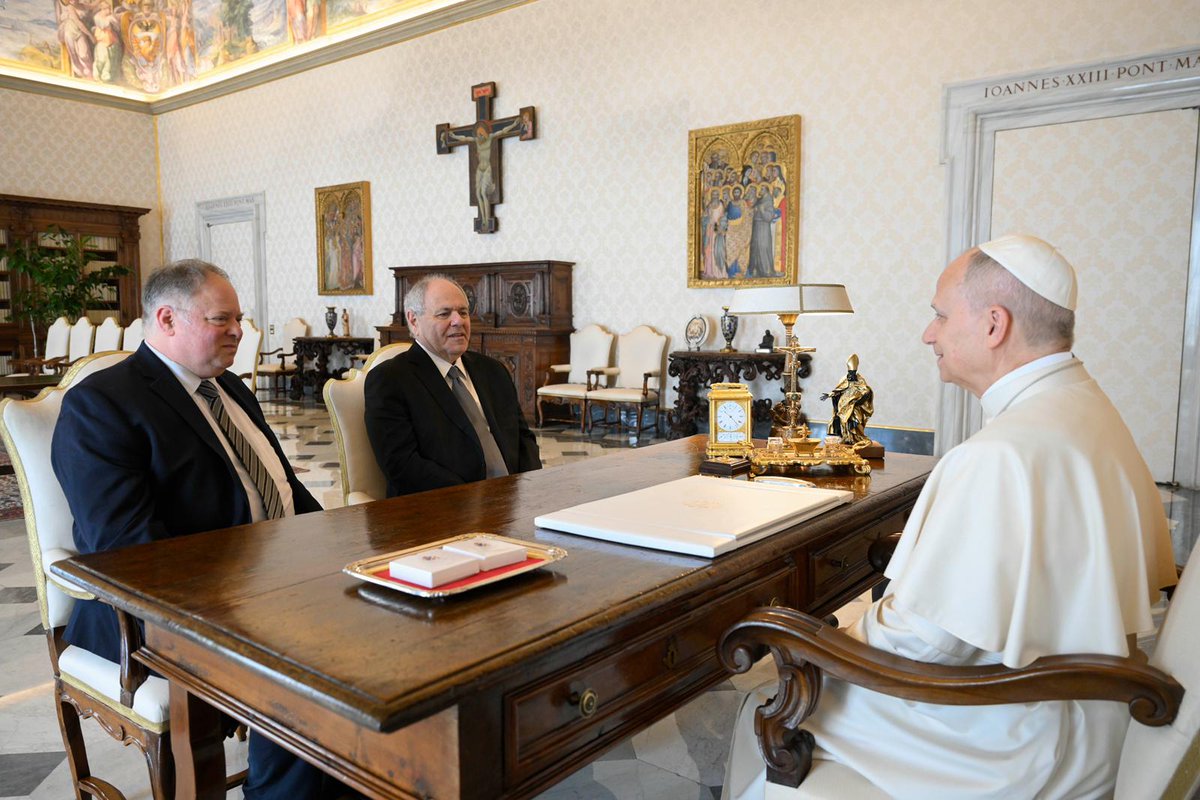 Yad Vashem tweet media