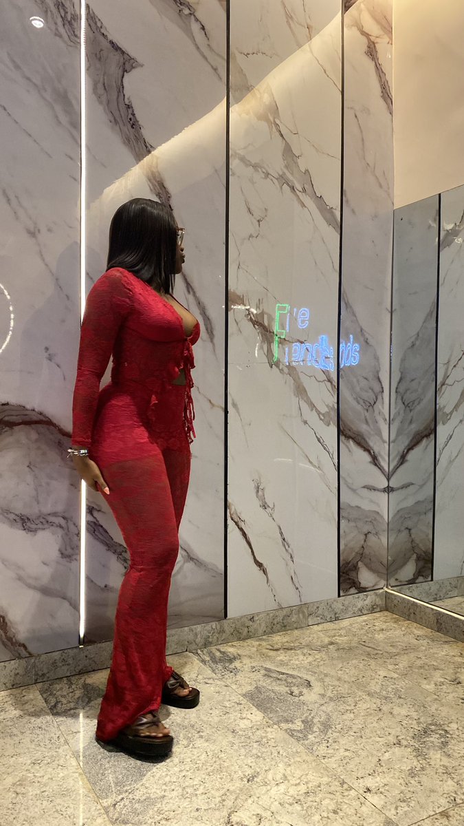 tams💋 tweet media