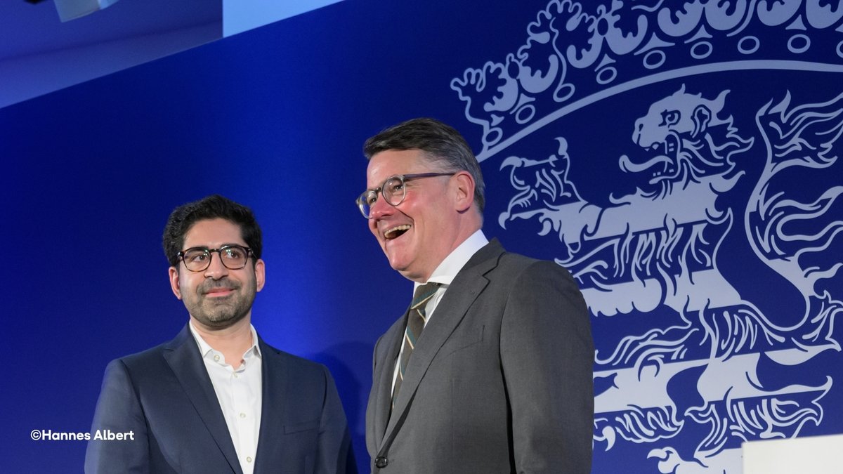 Boris Rhein tweet media