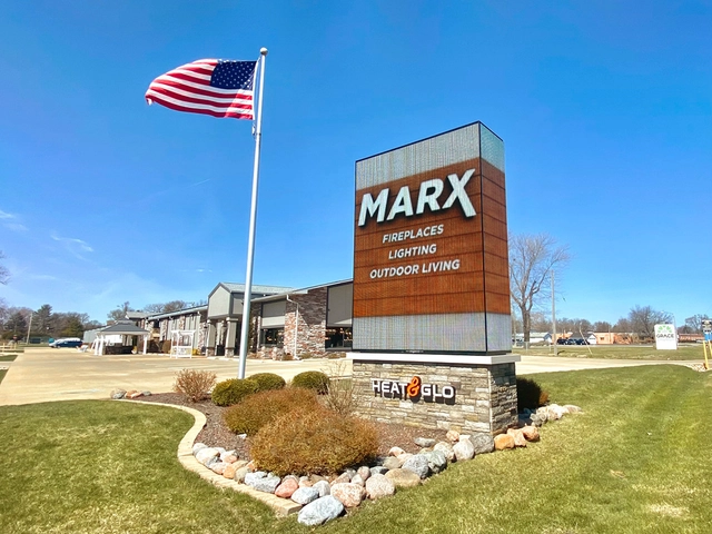 WatchfireSigns's tweet image. From the storefront to checkout, Watchfire digital signs attract attention, engage customers, and keep them coming back.

Learn more: smpl.is/ag6wg

#retail #ledsigns #digitalsignage #advertising