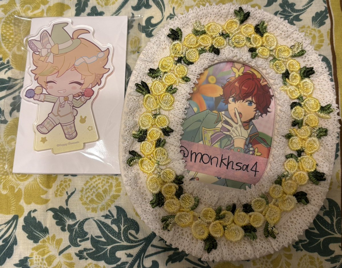 mon🦄♠️ tweet media