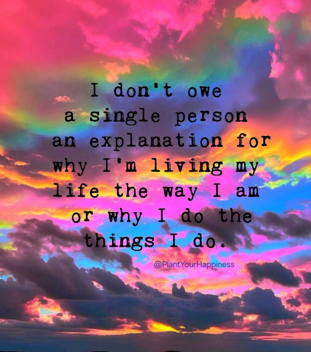 Sinner0227's tweet photo. Good morning weirdos, hope you all have a day https://t.co/nI2yPrYoZD