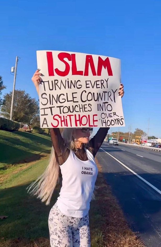 N Ecc 🏴🏴🏴 tweet media