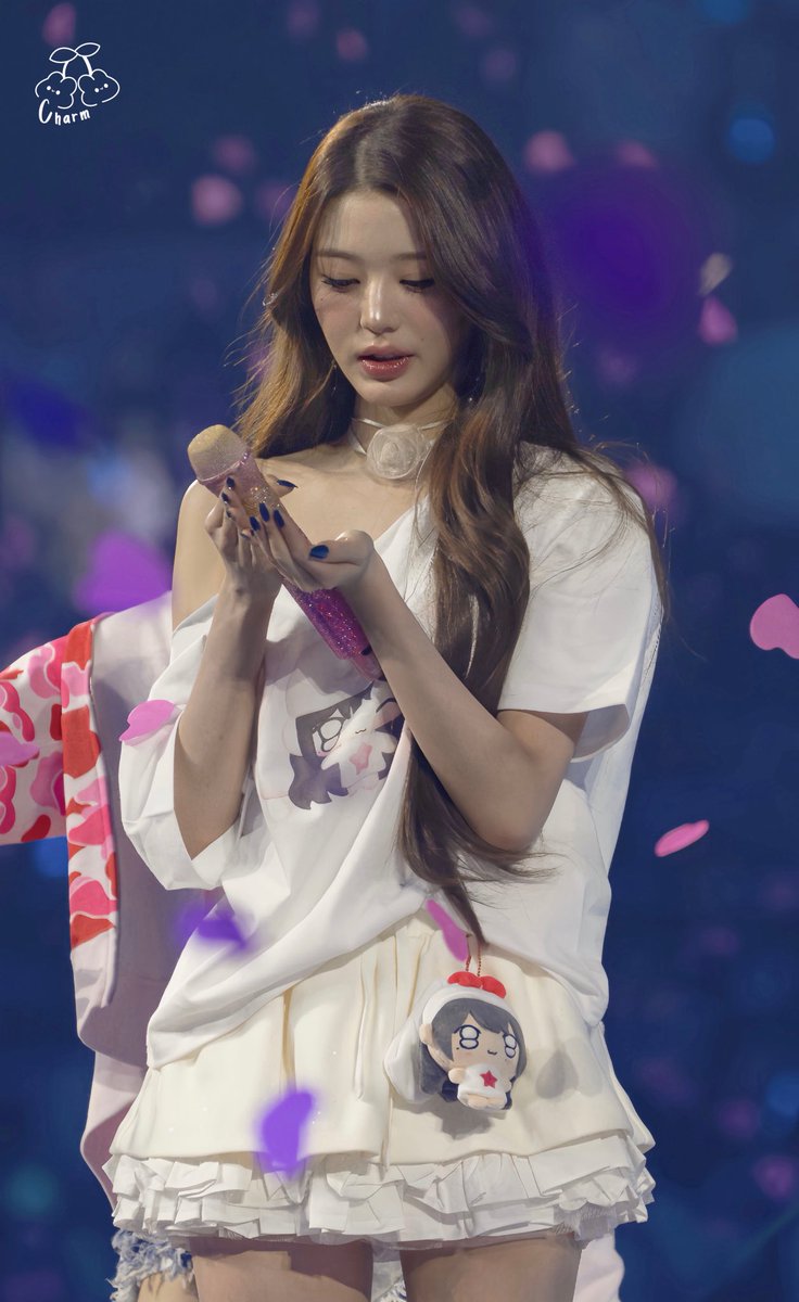 ♡‧₊˚ e ˚ ₊ ‧♡ tweet media