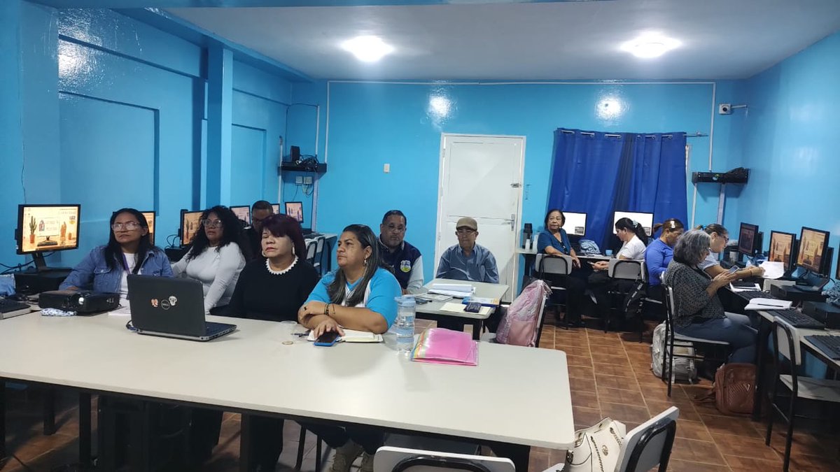 A.V.E.C. tweet media