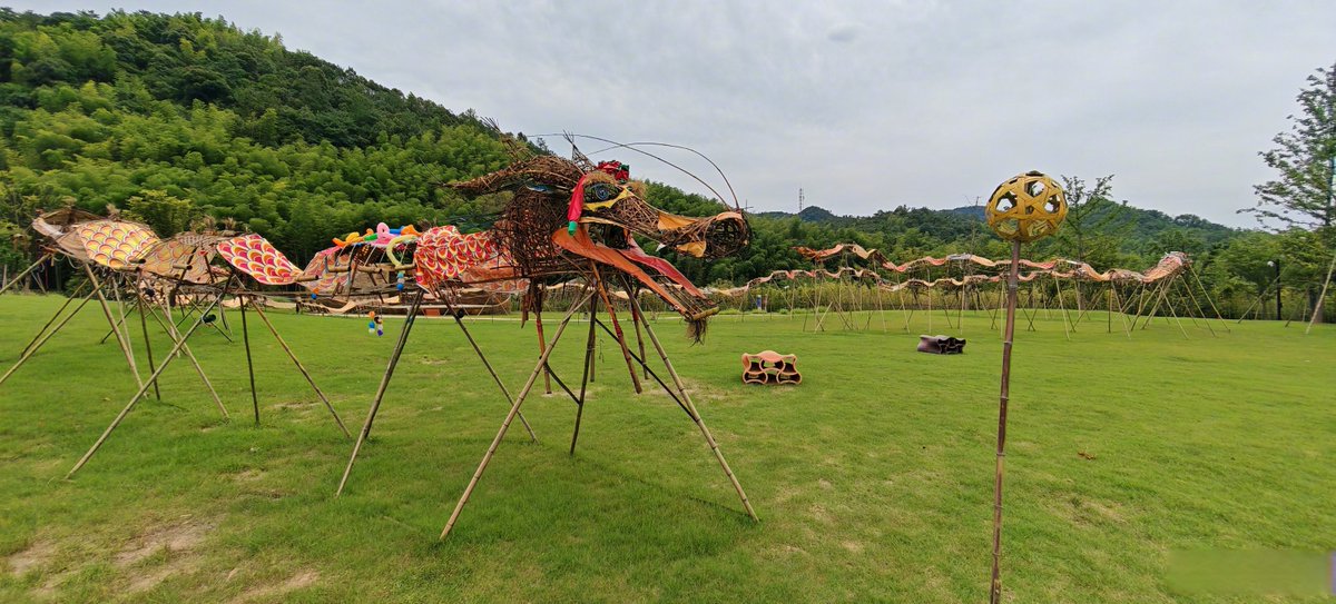 S.E. Herbert tweet media