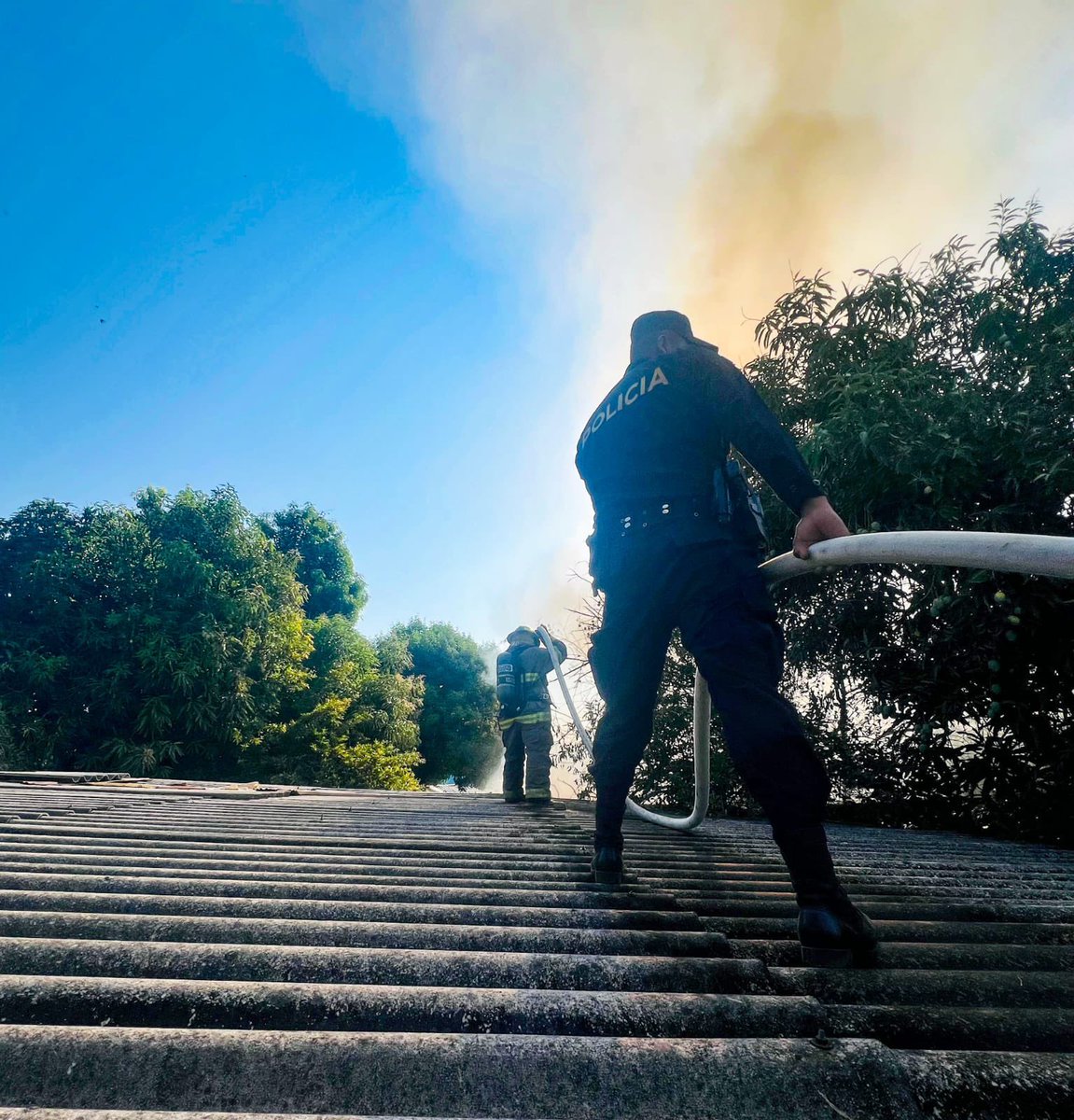 PNC El Salvador tweet media