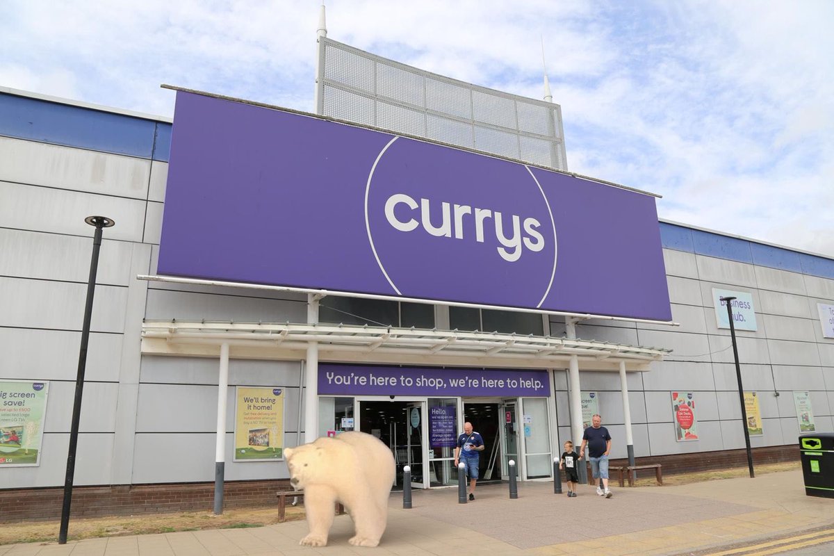 Currys tweet media