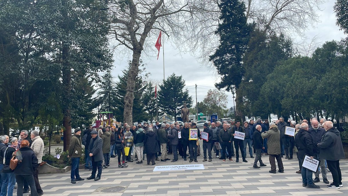 Sol Parti Hopa tweet media