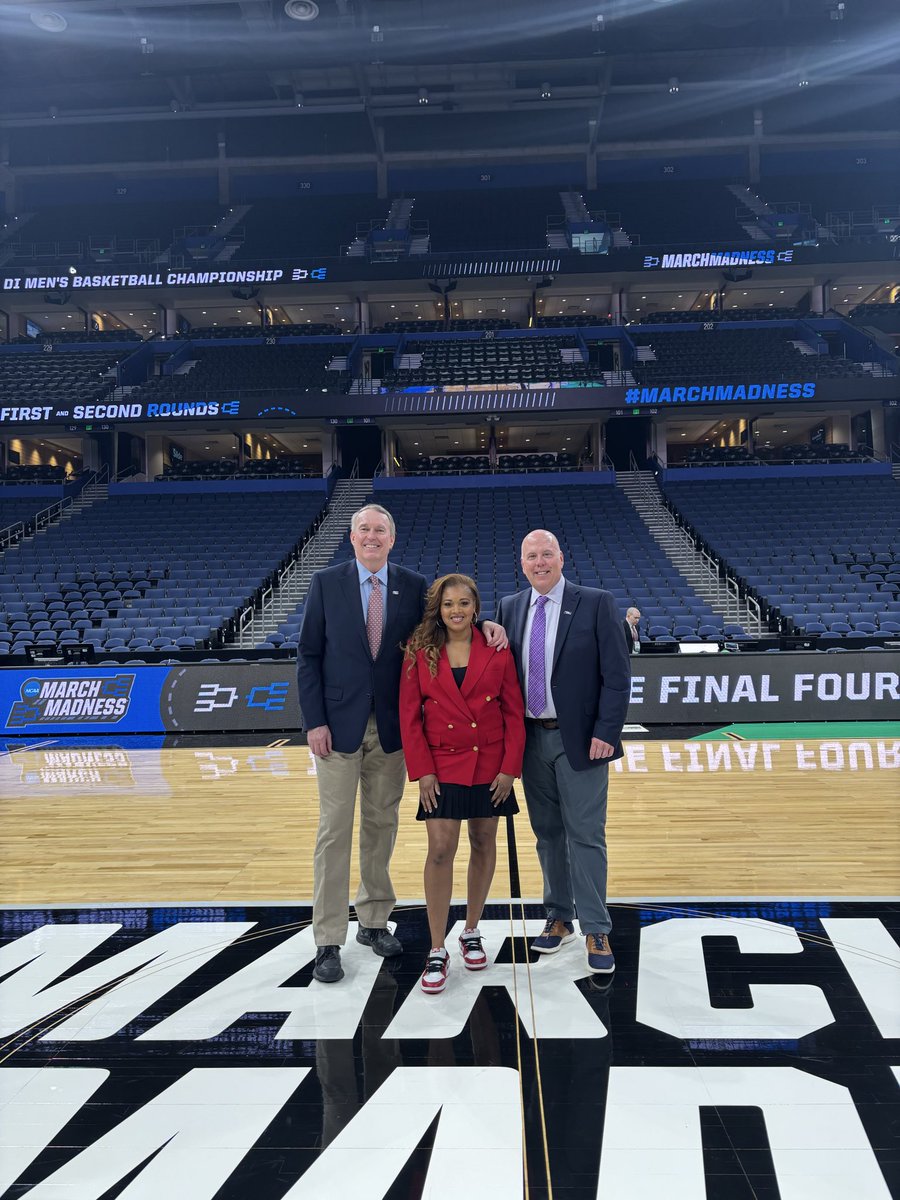 Tom McCarthy tweet media