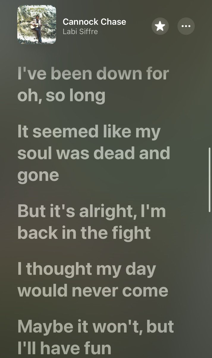 금잔반 tweet media