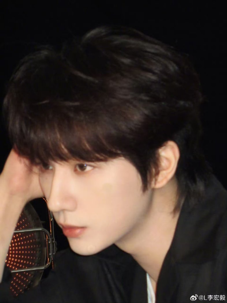 L李宏毅. tweet media