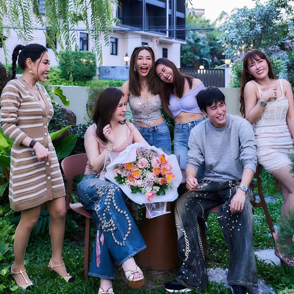 โฮมินิ🐰ྀི tweet media