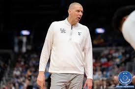 Pope doing the old Cal trick and wearing the names of his next recruiting class on the front of his shirt.....