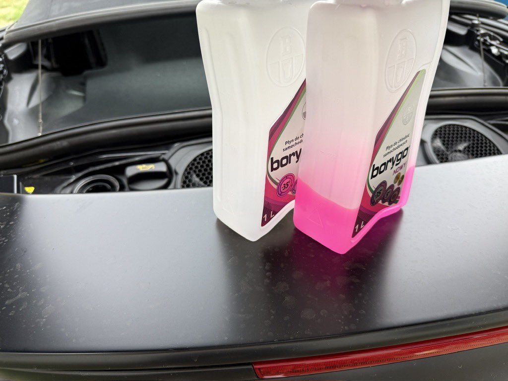 𝙩𝙤𝙢𝙖𝙨𝙯 tweet media