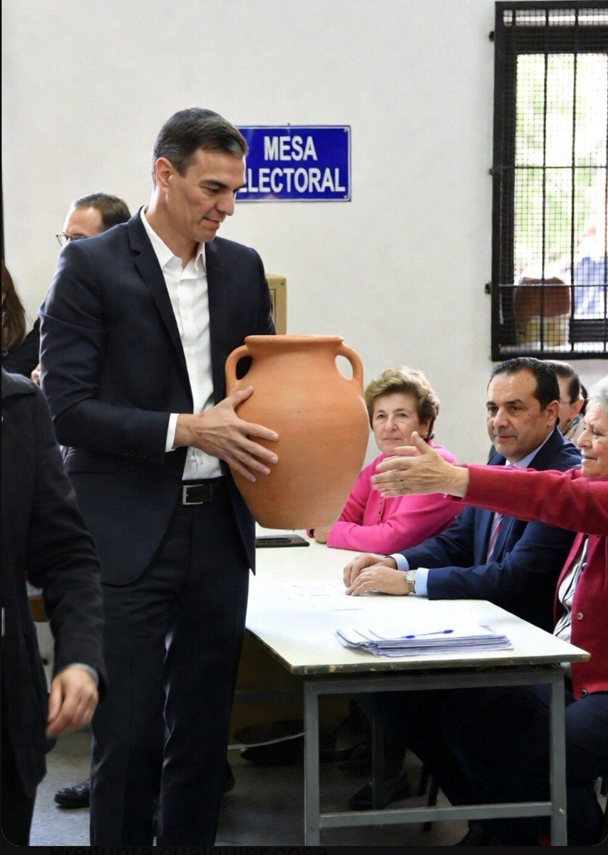 Fran Encinas 🇪🇸👮 tweet media