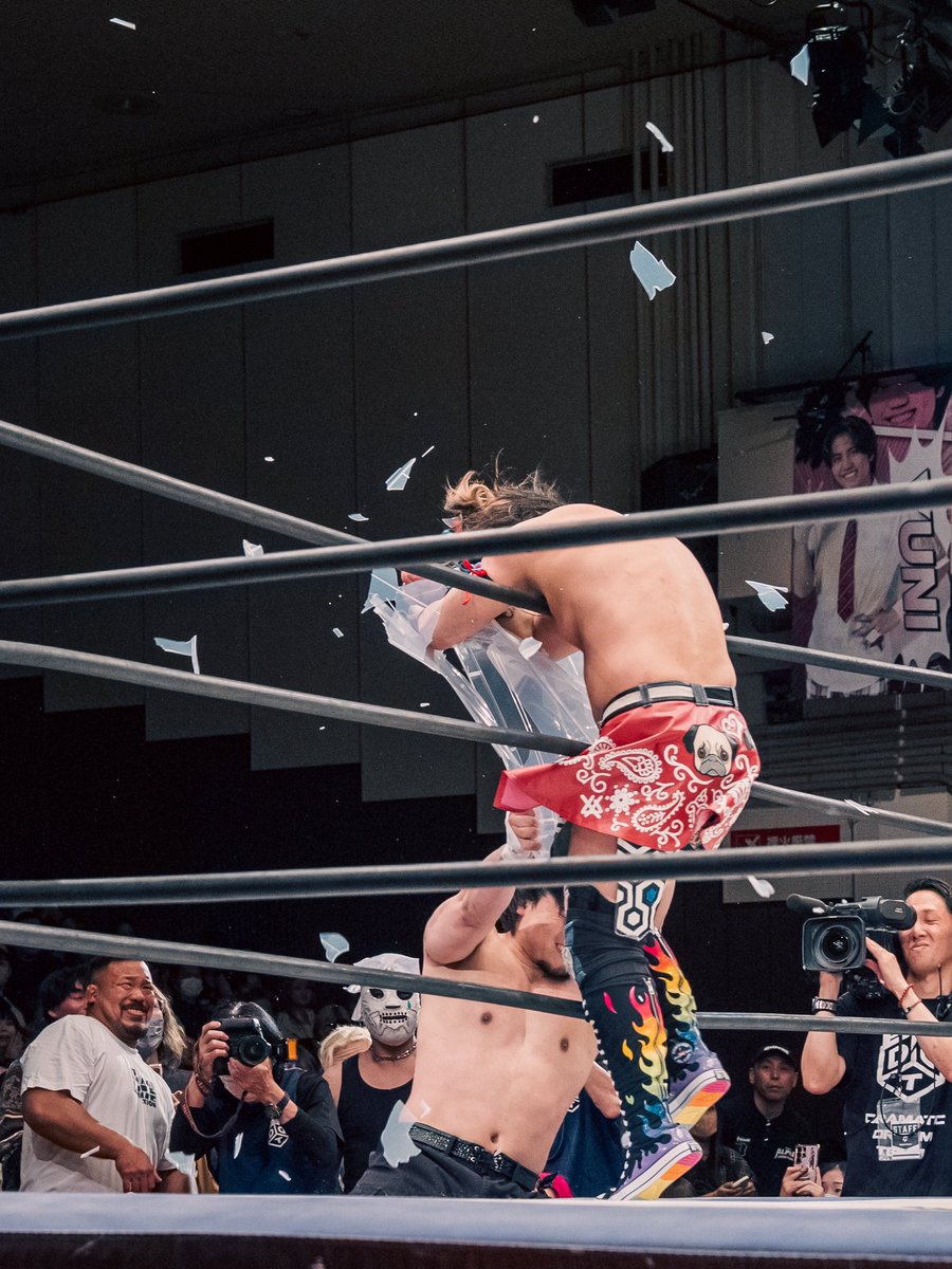 プラケースって、こんな風に割れるんだ、、、
て初めてしれた日🫨

2026年3月22日 後楽園ホール

#JudgementDDT
#ddtpro