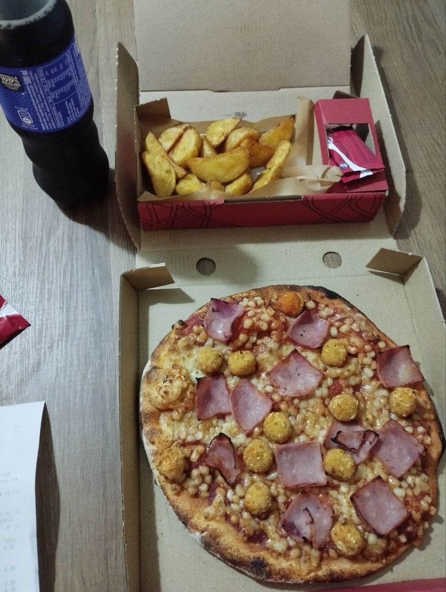 TelepiFan's tweet photo. Pedido del 21/03/2026 @telepizza_es 📷 https://t.co/5RIxNQ7kvH
