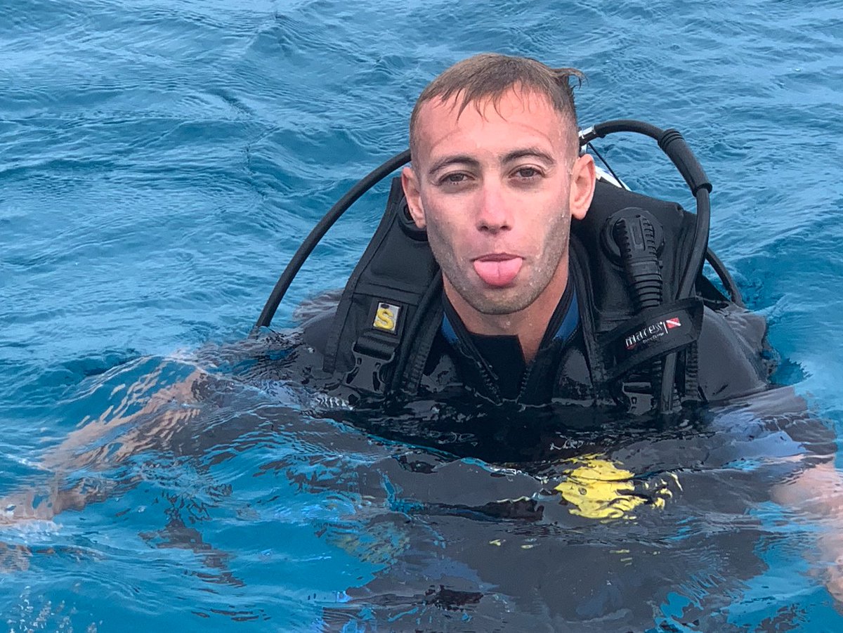 Manu Sisti tweet media