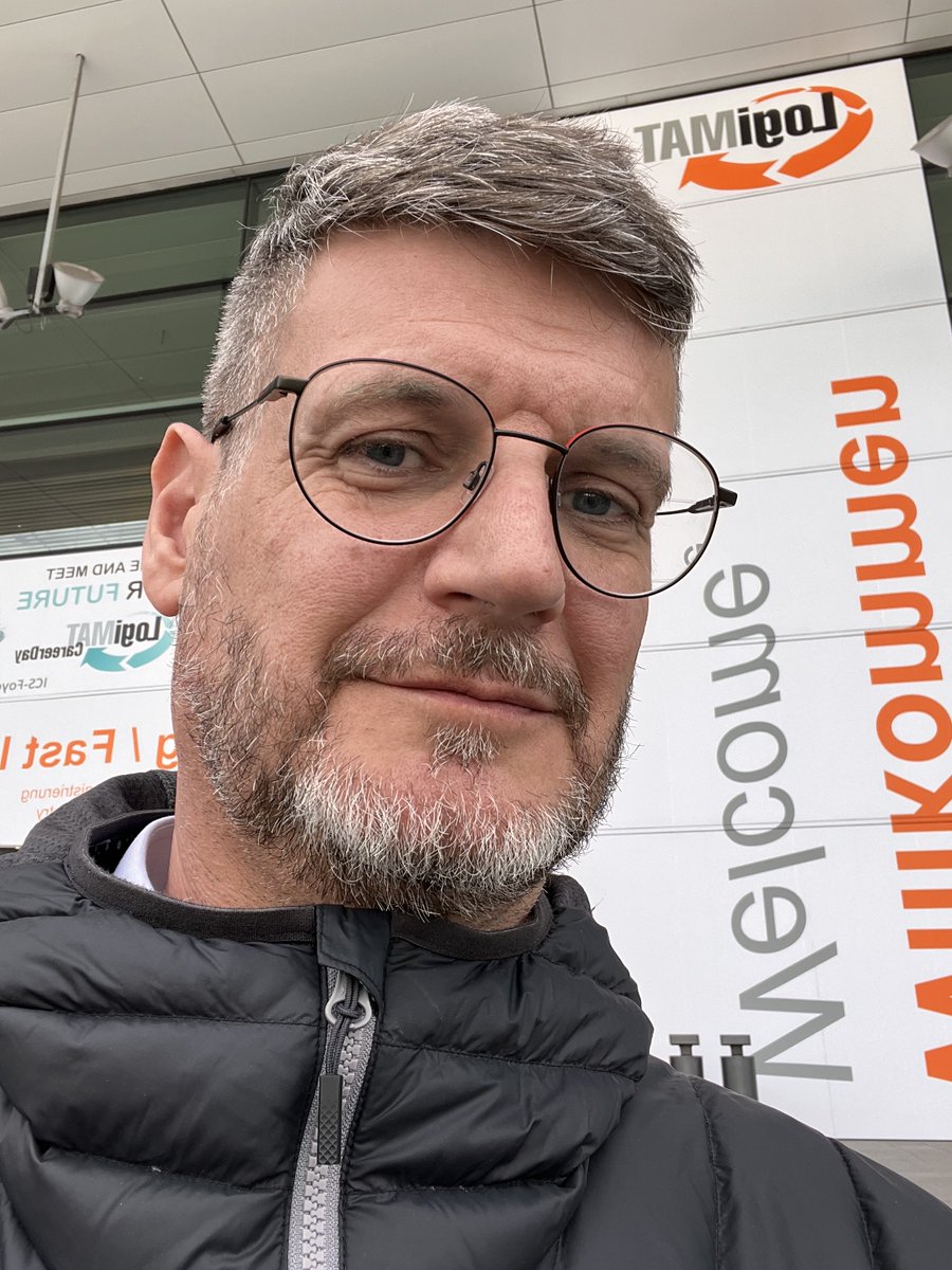 Fachmagazin LOGISTRA tweet media